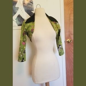 Pinup Girl Clothing Villains print bolero